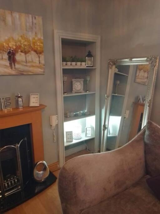 Lovely 2 Bedroom Apartment In Heart Of Данді Екстер'єр фото
